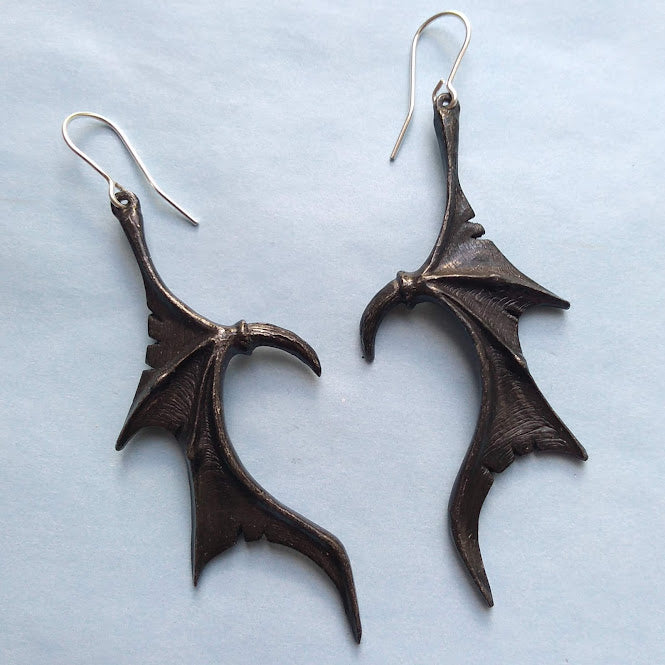 Alchemy Gothic Wings of Midnight Dragon Wing Drop Earrings